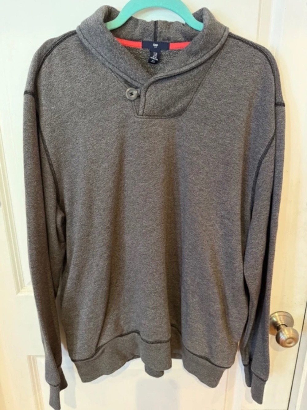 Gap Men’s XL Gray Fleece Pullover